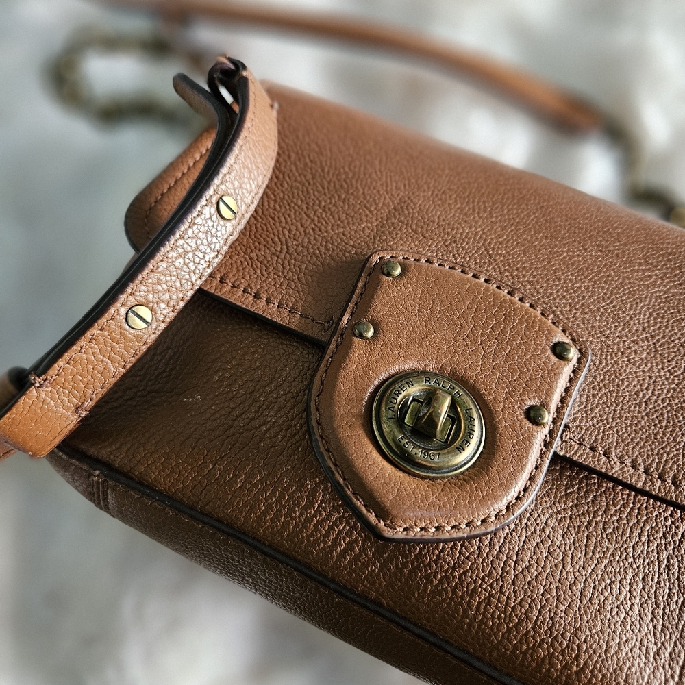 Lauren Ralph Lauren  Chain MillBrook Crossbody Bag